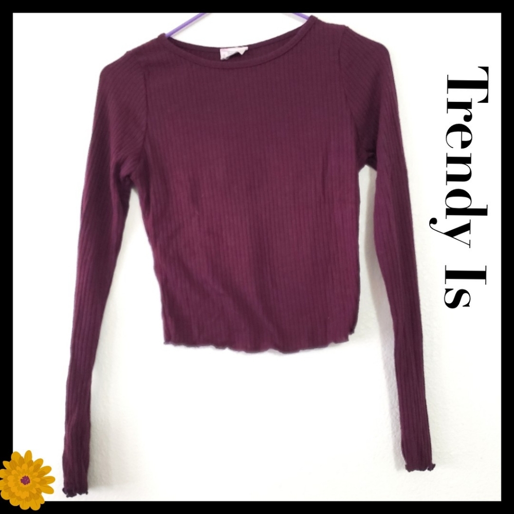$  3/$15 TrendyIs:Size:M/Burgundy Ribbed Longsleeve Top